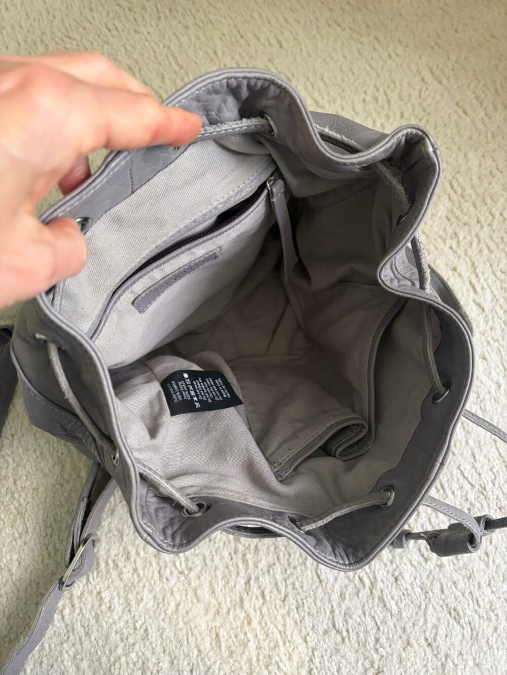 Day & Mood Grey Leather Backpack Purse - LIKE NEW - Picture 5 of 8